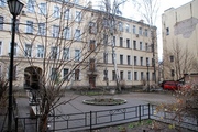 Продажа 2 к.кв. на Зверинская ул.,  д.7-9 у метро Спортивная