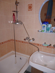 Продам 2-комн на Молокова 10 (ост Авиаторов) 2эт