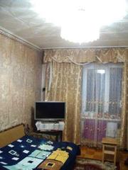 Продается 4 к.кв.,  ул. Барышникова,  27.
