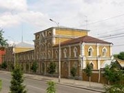 Продаётся нежилое трехэтажное здание с мансардой