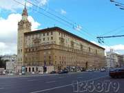 Продаю 3-х комнатную квартиру в Центре Москвы.